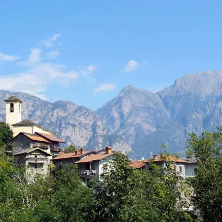 Locazione Turistica Casa Zia Vivina Διαμέρισμα Sorico